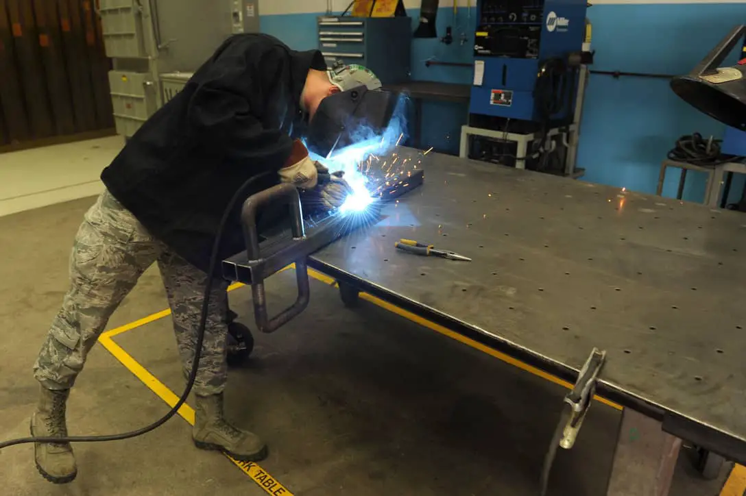 how to build welding table