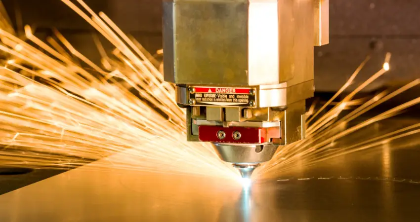 Plasma Cutting vs. Laser Cutting: A Battle of Precision 1